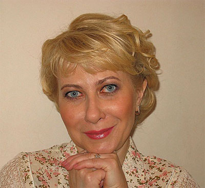 Юлия Лавренова